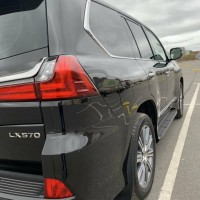 Lexus LX 570